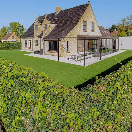 In Oostduinkerke 빌라 *